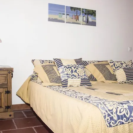 Apartment Aptos Playa Moreno.